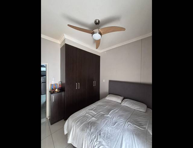 2 BEDROOM APARTMENT FOR SALE IN UMHLANGA RIDGE